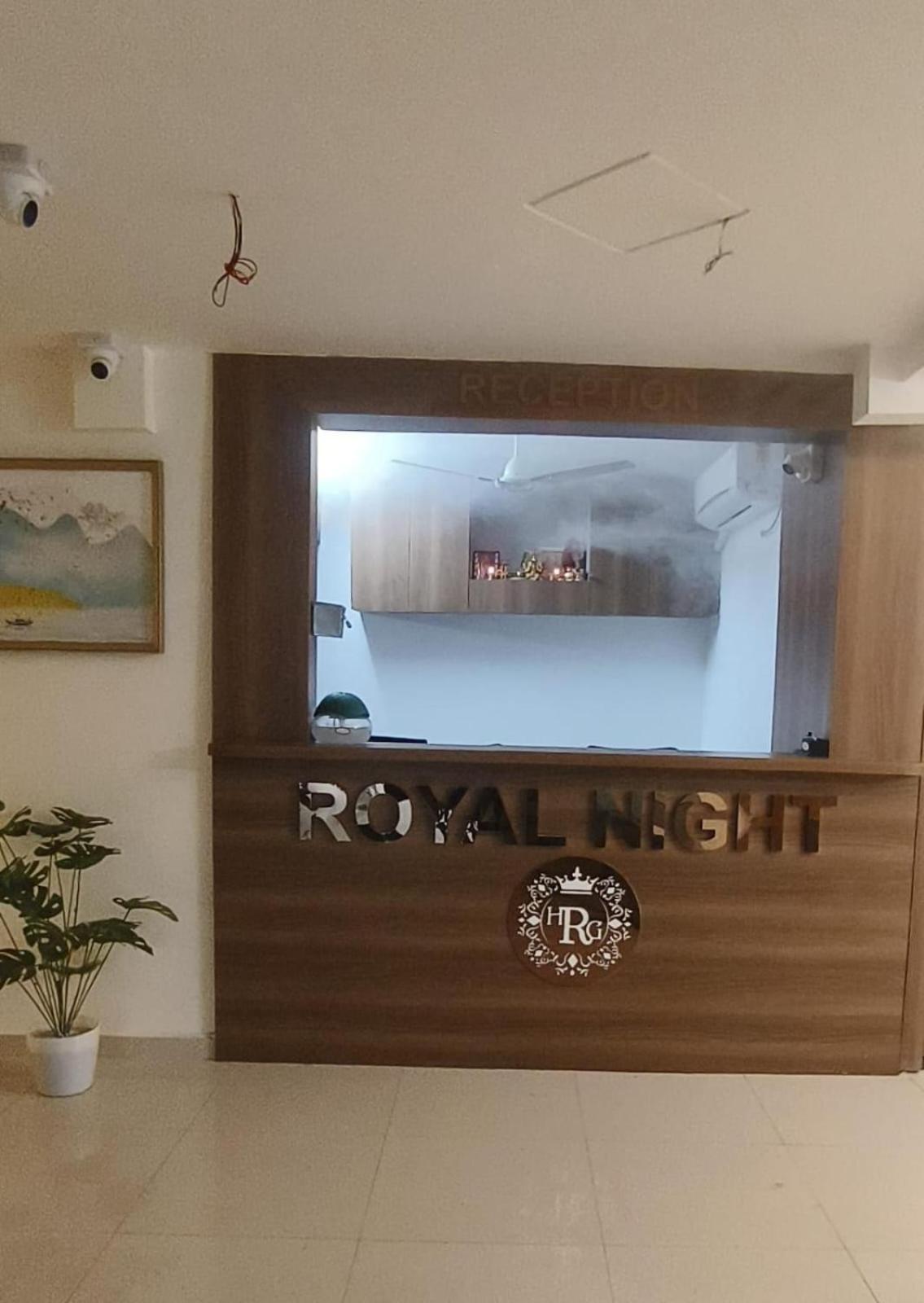 Hotel Royal Night Daman Exteriör bild